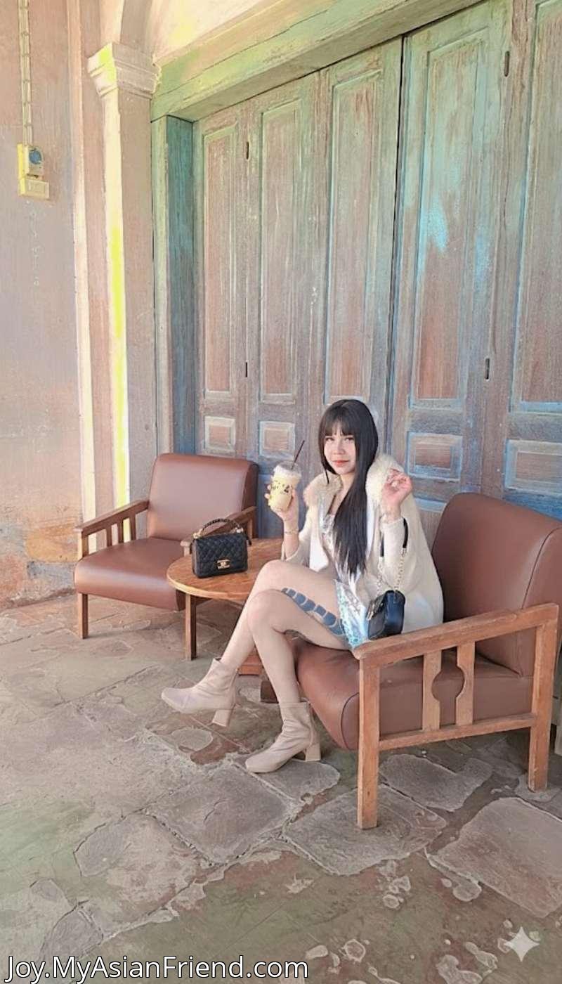 Joy's personal blog photo 1 added Sunday the 18th of January 2026