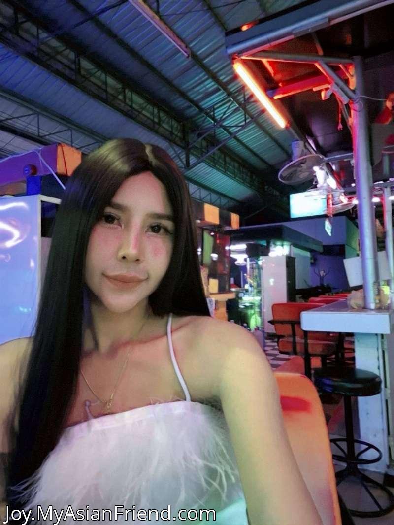 Pattaya Bar, Your Night Out